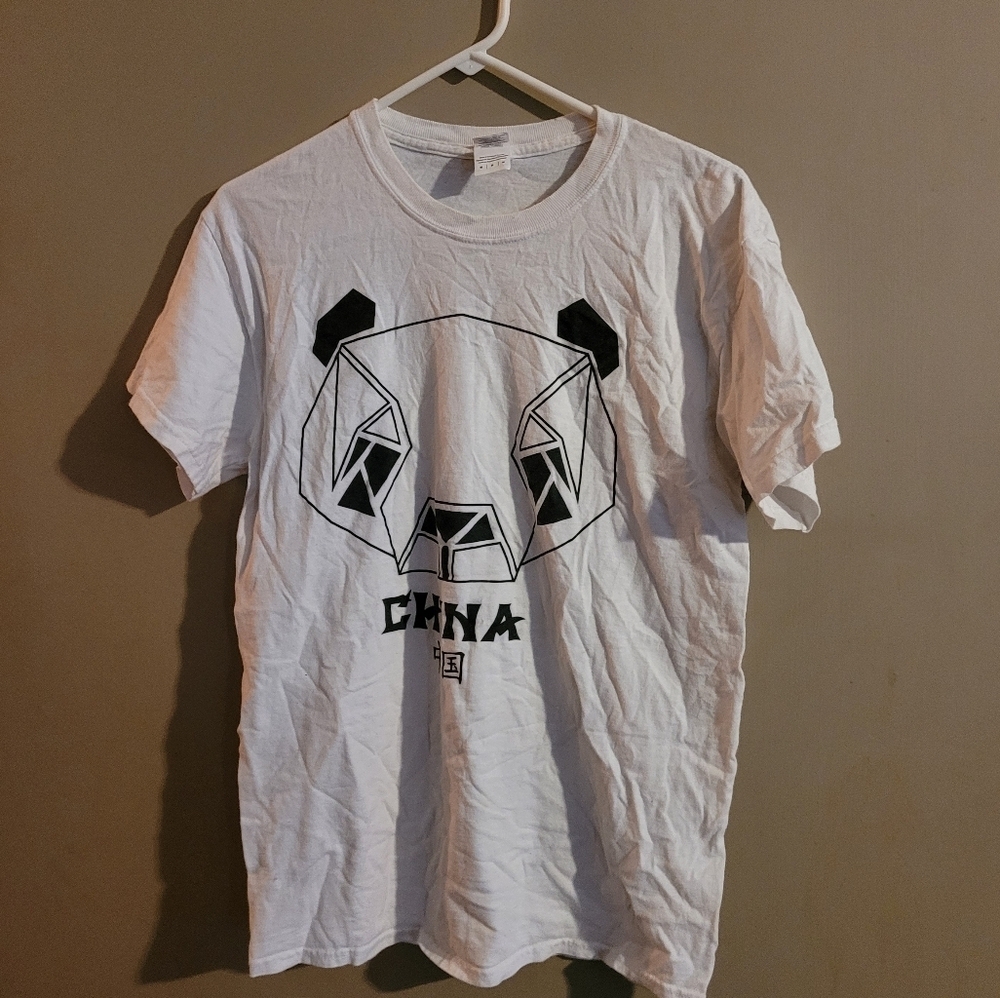 Gildan White Short Sleeve Tee with Panda Design M
